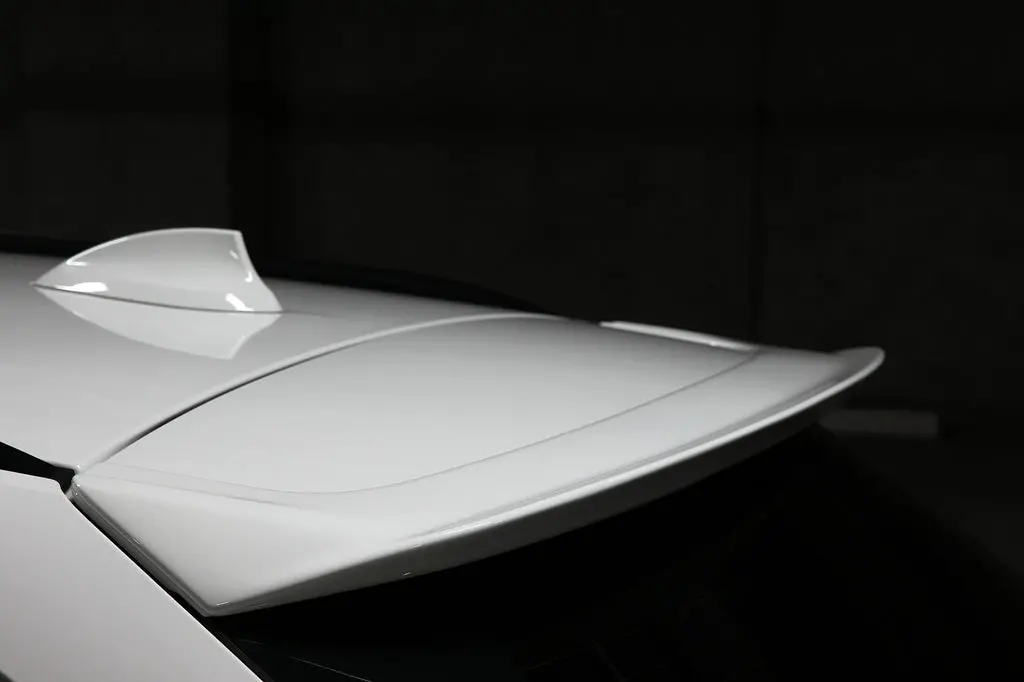 3D Design F30 3-Series Roof Spoiler 1