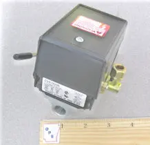 034-0096  Pressure Switch Sanborn Fm532/Wh4 1