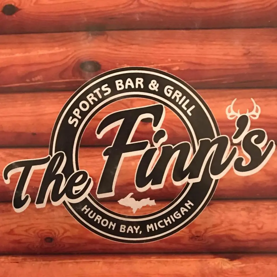 Finn's - 14" Supreme Pizza 1