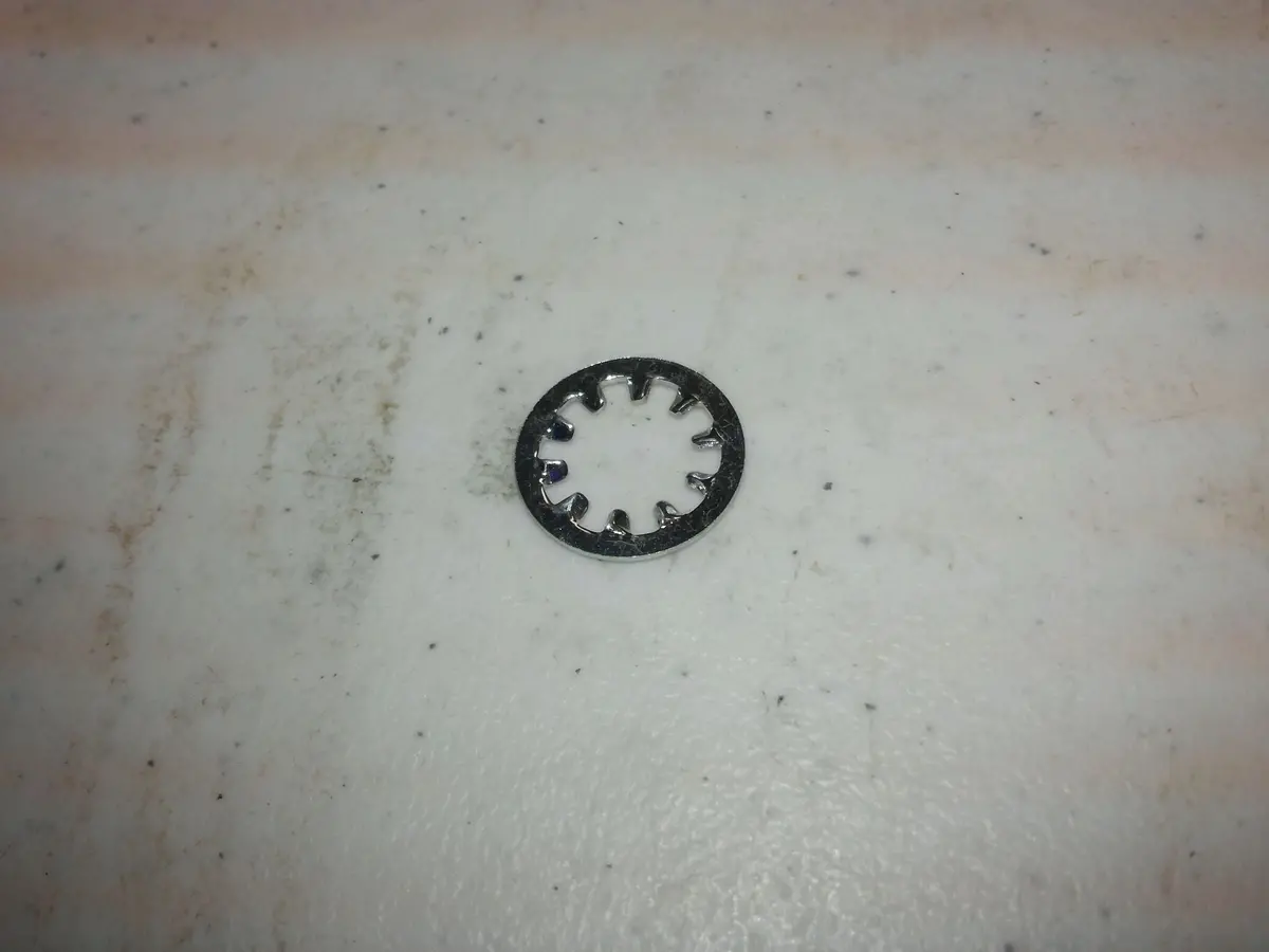 7090391Sm/703587 Washer, 5/16 Brute 1