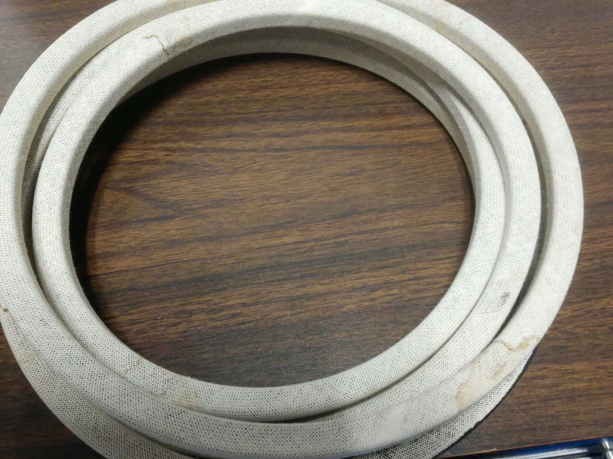 777185 Belt Big Dog 1