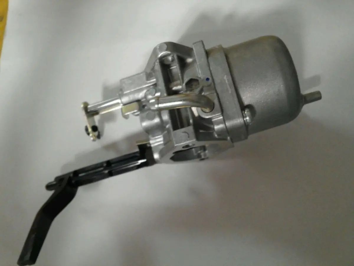 20B-62302-30 Carburetor Robin Subaru 1