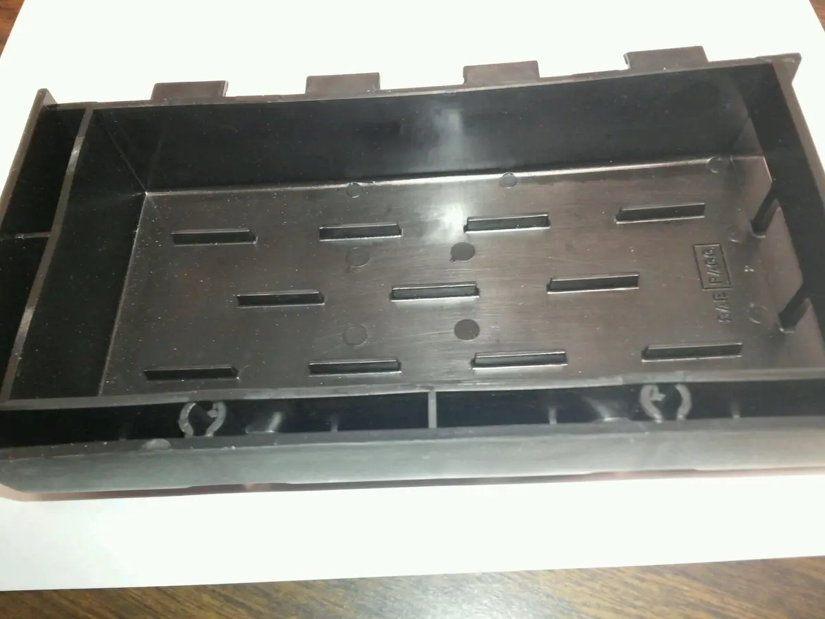 691327 Air Filter Cover Briggs 1