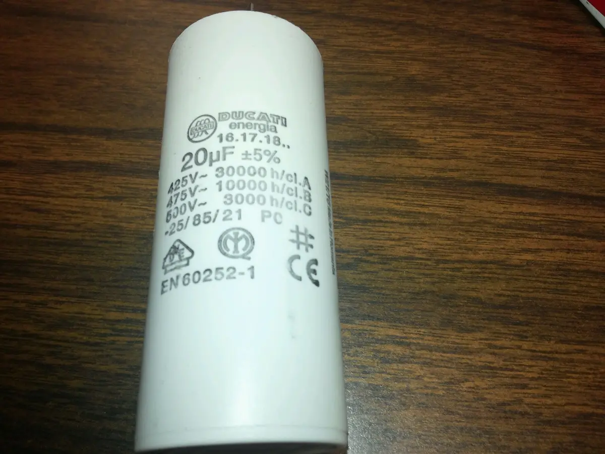 Ma34684 // 34684  Capacitor Northstar Generator Nsfm816 / W2 S-642 Sfi 1
