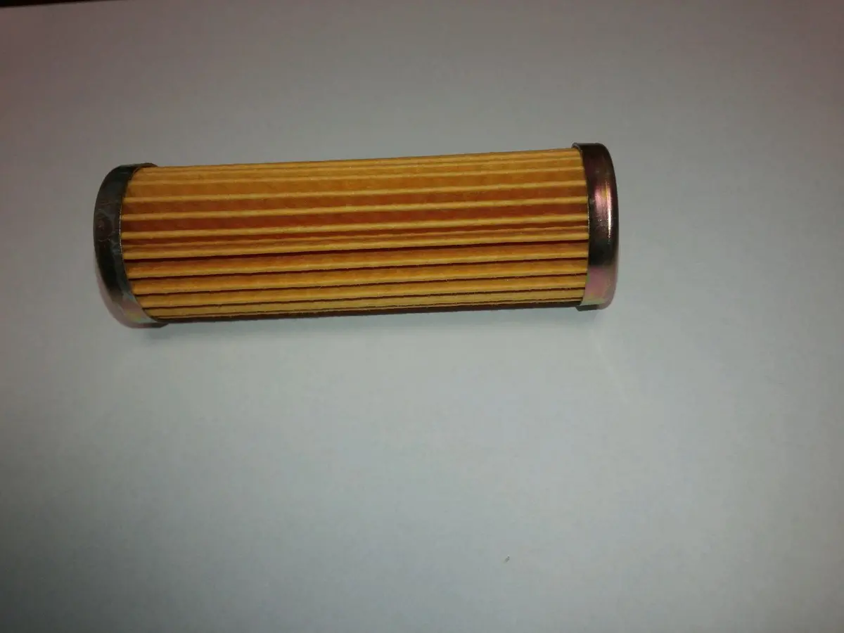 1T021-43560 Fuel Filter Kubota Replaces 15231-43565 And 15231-43560 Ku/Wh3 1