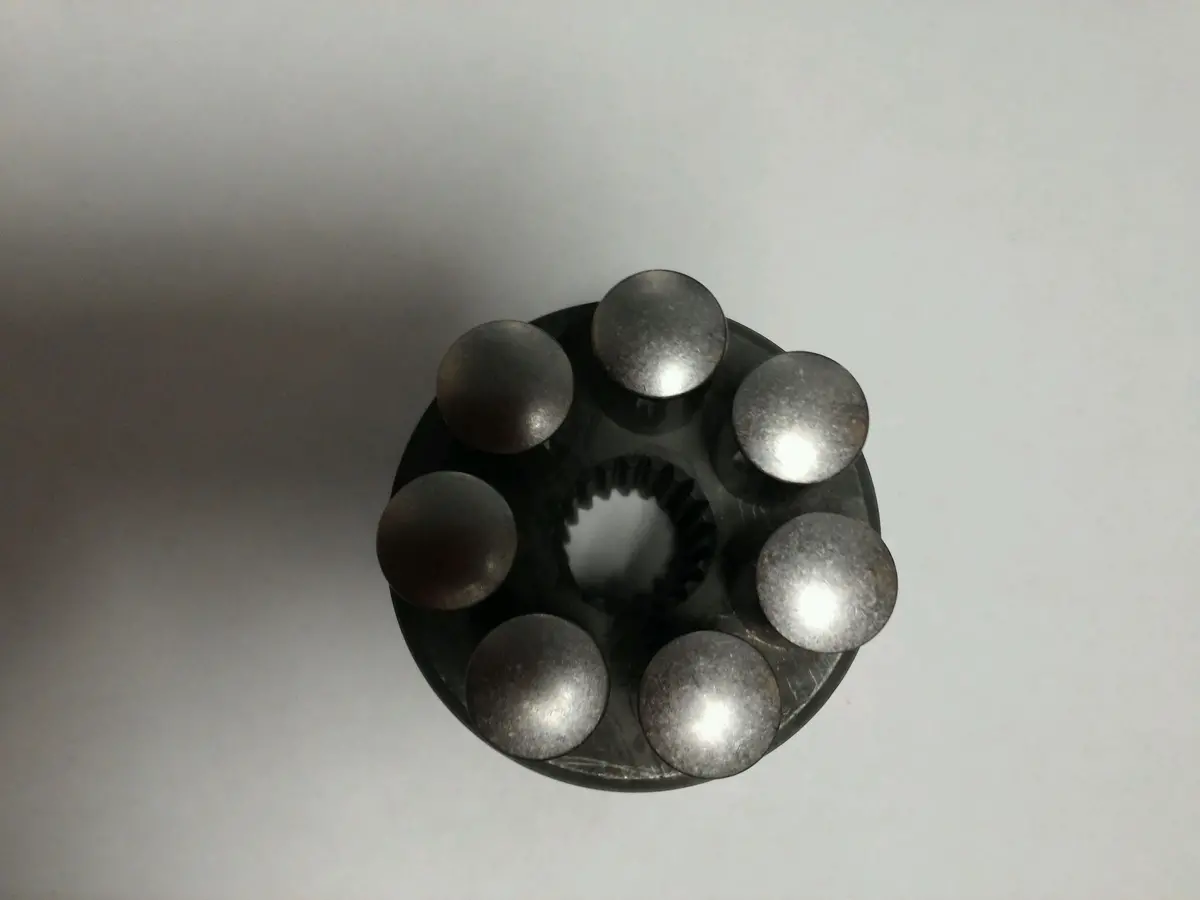 72158 Cylindar Block 16Cc Hydrogear  Now Use 72897 1