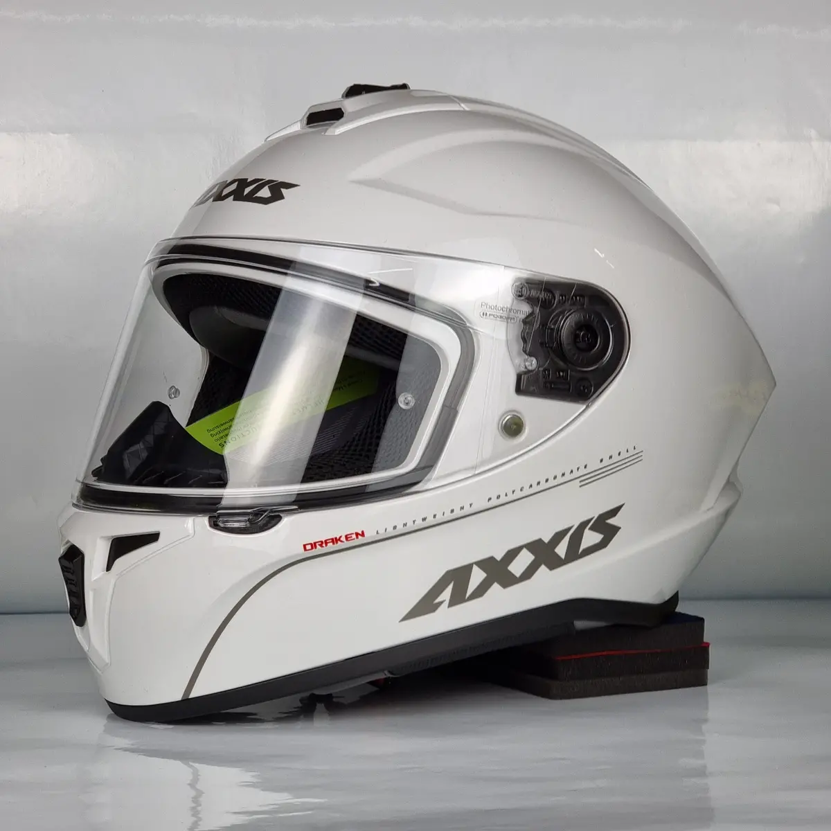 Axxis Helmet Draken S Solid (V.2 Gloss Pearl White) 1