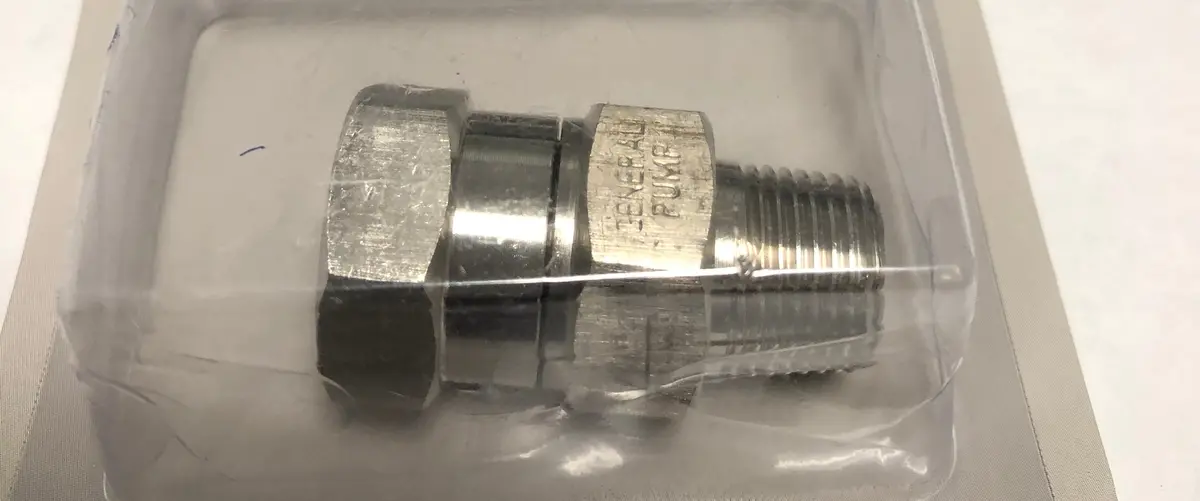 22695 3/8 Mpt Swivel Northstar - Now Use 43397 1