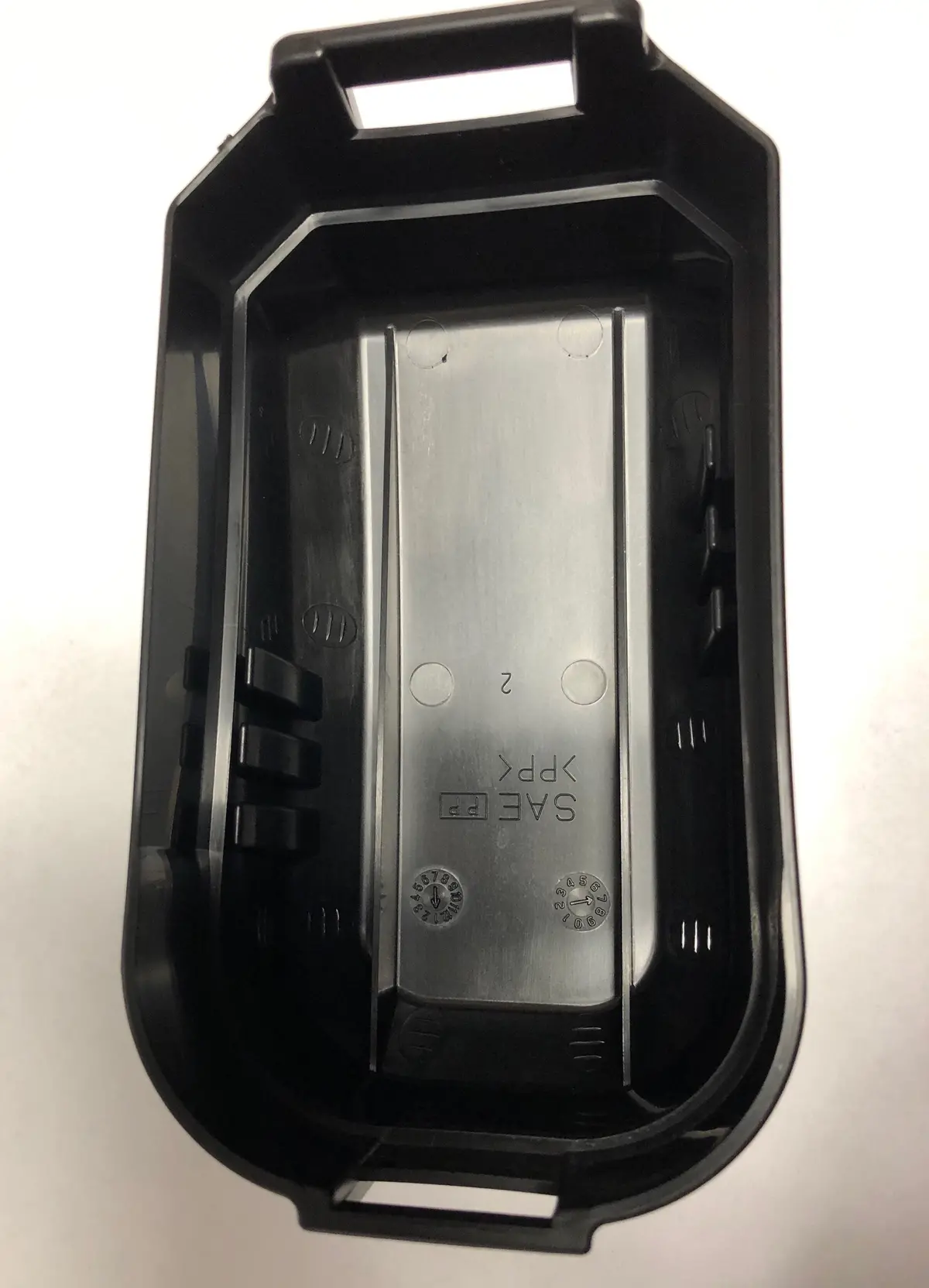 277-32602-18 Air Cleaner Cover Robin Subaru 1