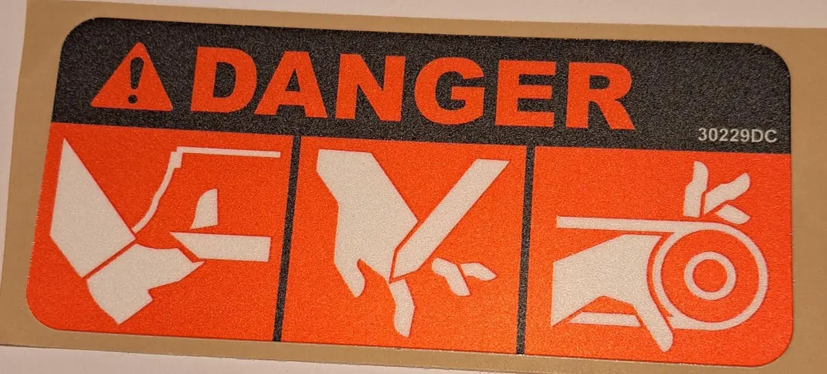 30229 Decal,Danger,Deck Blades/Belt Dixie Chopper W3 Sfi 1