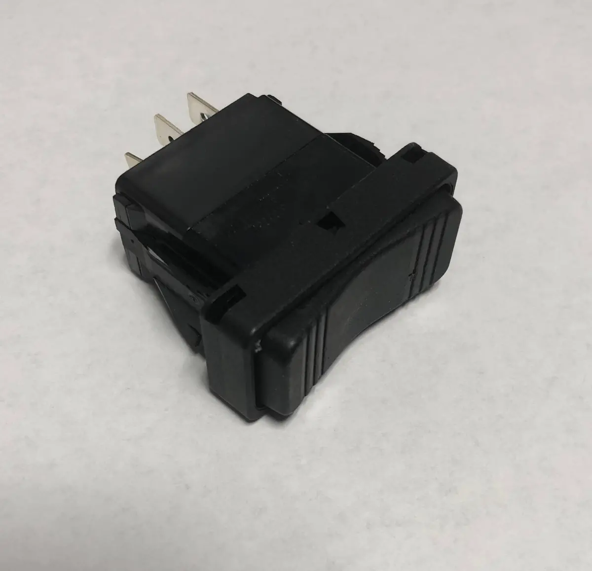 31824 3 Position Switch - Panel Northstar 1