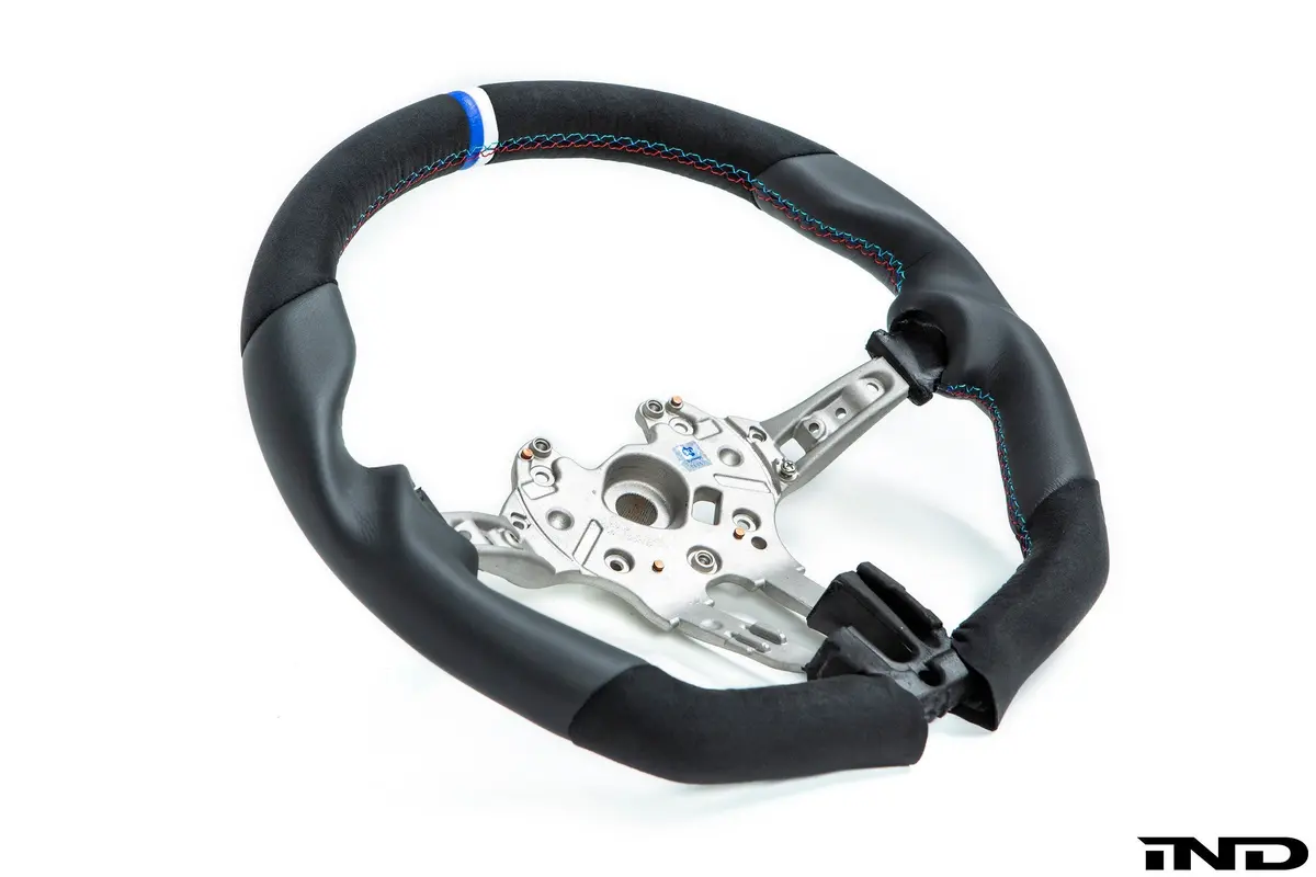 3D Design F8x M2 / M3 / M4  Alcantara + Leather Steering Wheel 1