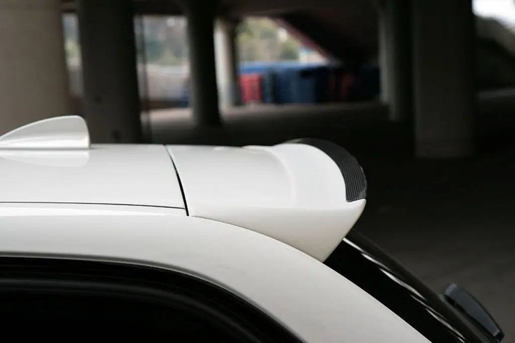3D Design E91 3-Series Roof Spoiler 1