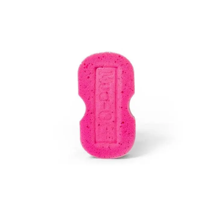 Muc Off Expanding Pink Sponge 1