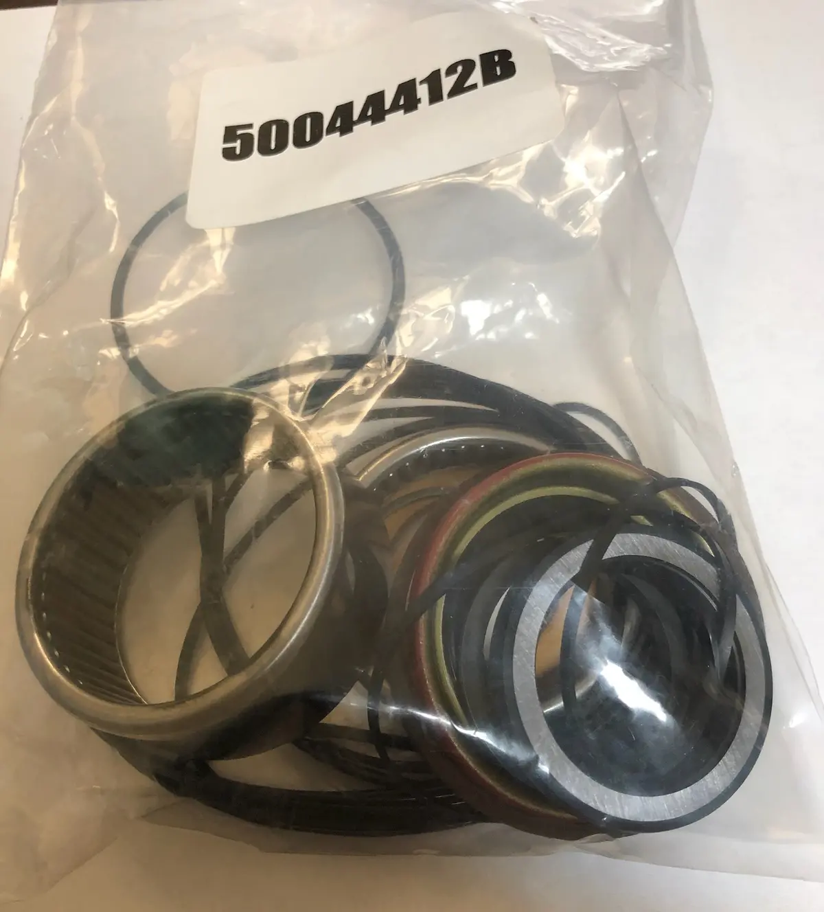 500444112B Seal Kit White Hydraulics 1