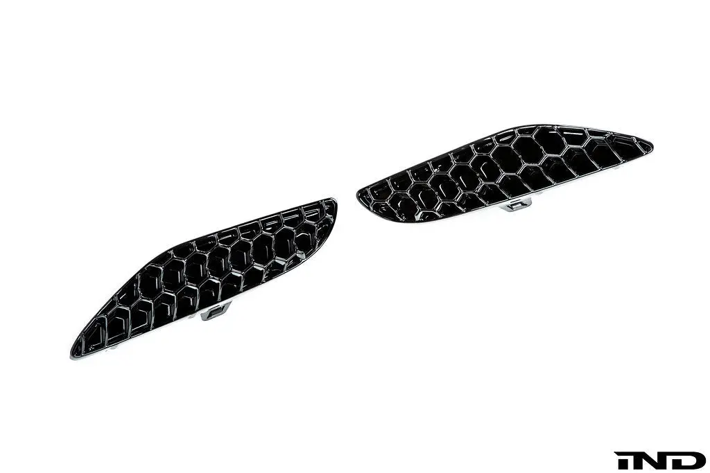 Acexxon F95 X5m / F96 X6m Rear Reflector Insert Set - 3D Honeycomb 1
