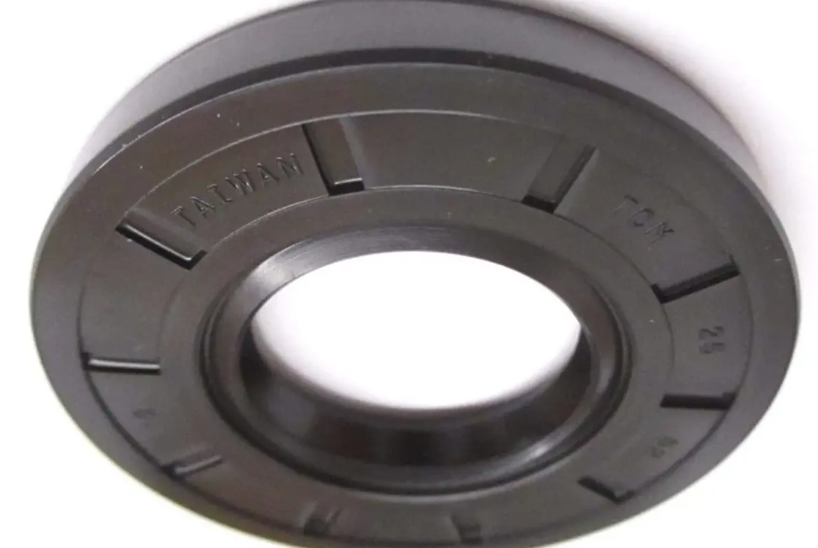 51280  Seal, Lip (25 X 52 X 7)  Hydrogear Fm816/Wh3 1