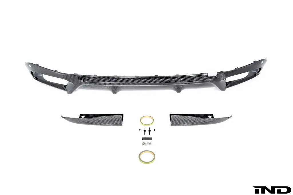 3D Design G05 Pre-Lci X5 Carbon Rear Diffuser Set Package 1