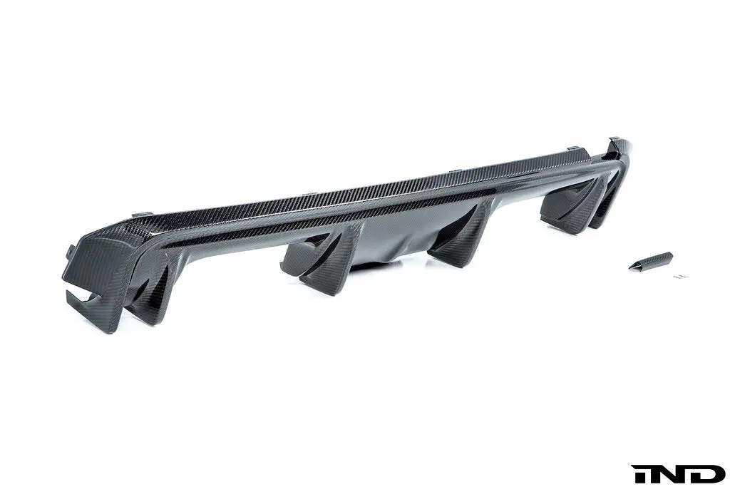 3D Design G8x M3 / M4 Carbon Rear Diffuser 1