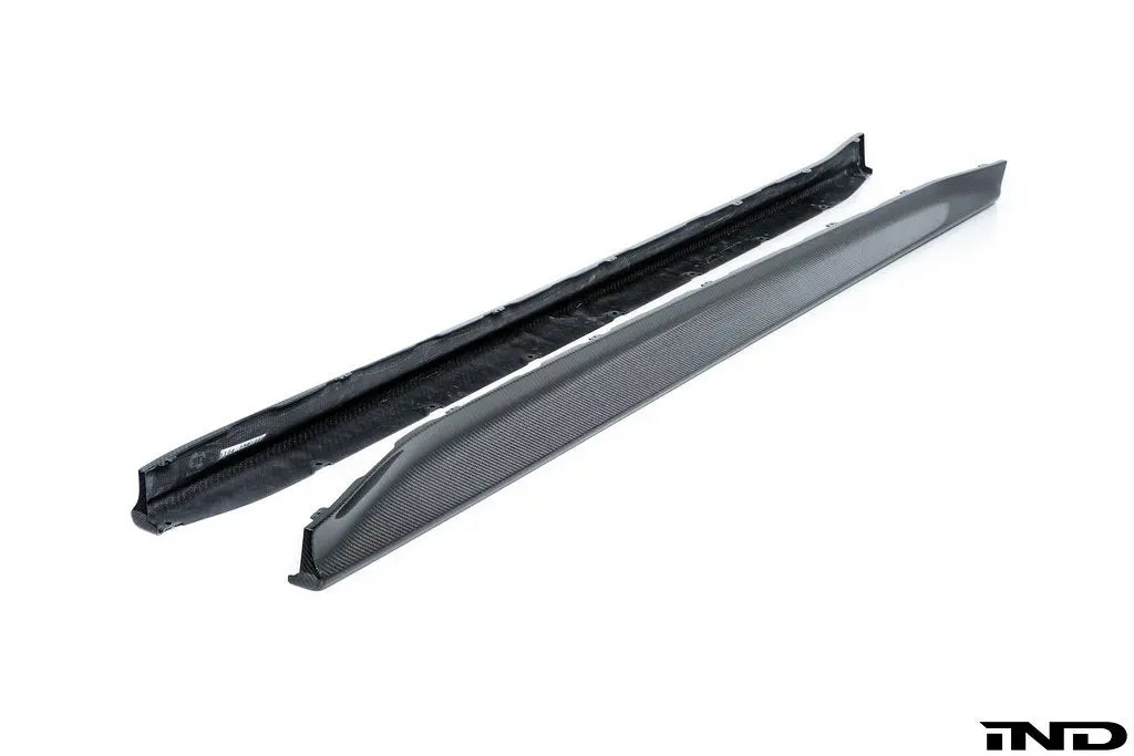 3D Design G82 / G83 M4 Carbon Side Skirt Set 1