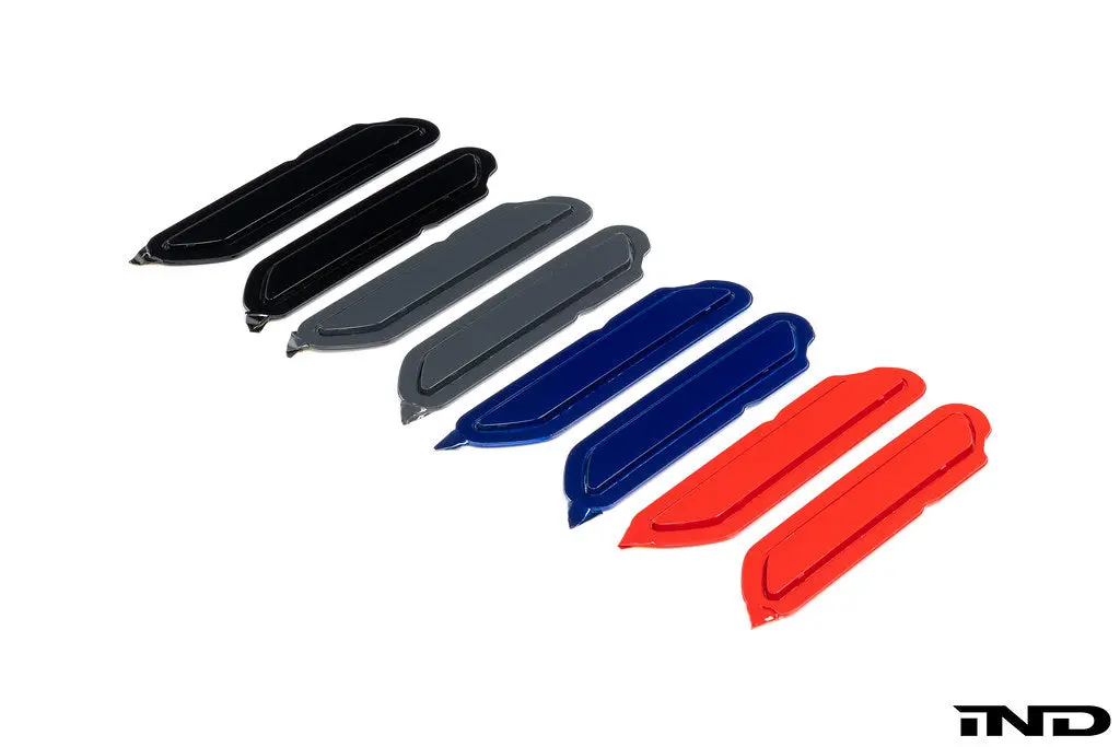 Ind G09 Xm Painted Front Reflector Set 1