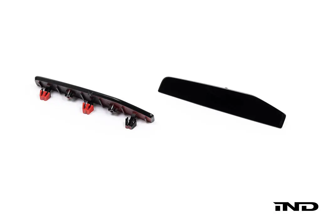 Ind U10 X2 M35i Painted Rear Reflector Set - Gloss Black 1