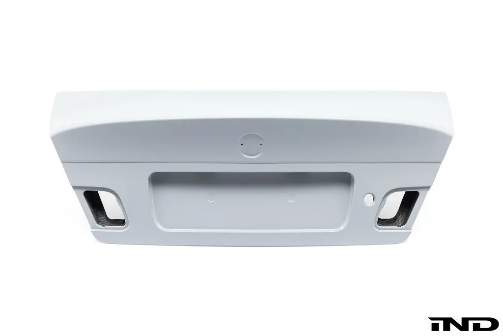 Karbonius E46 M3 Csl Carbon Trunk Lid 1