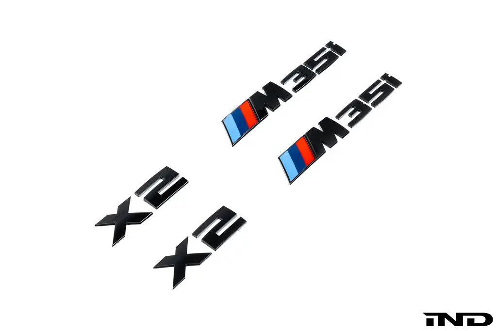 Ind U10 X2 M35i Painted Trunk Emblem 1