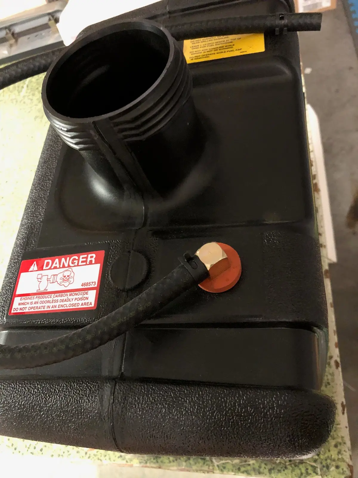 5410708Yp Fuel Tank Ferris/Snapper 1