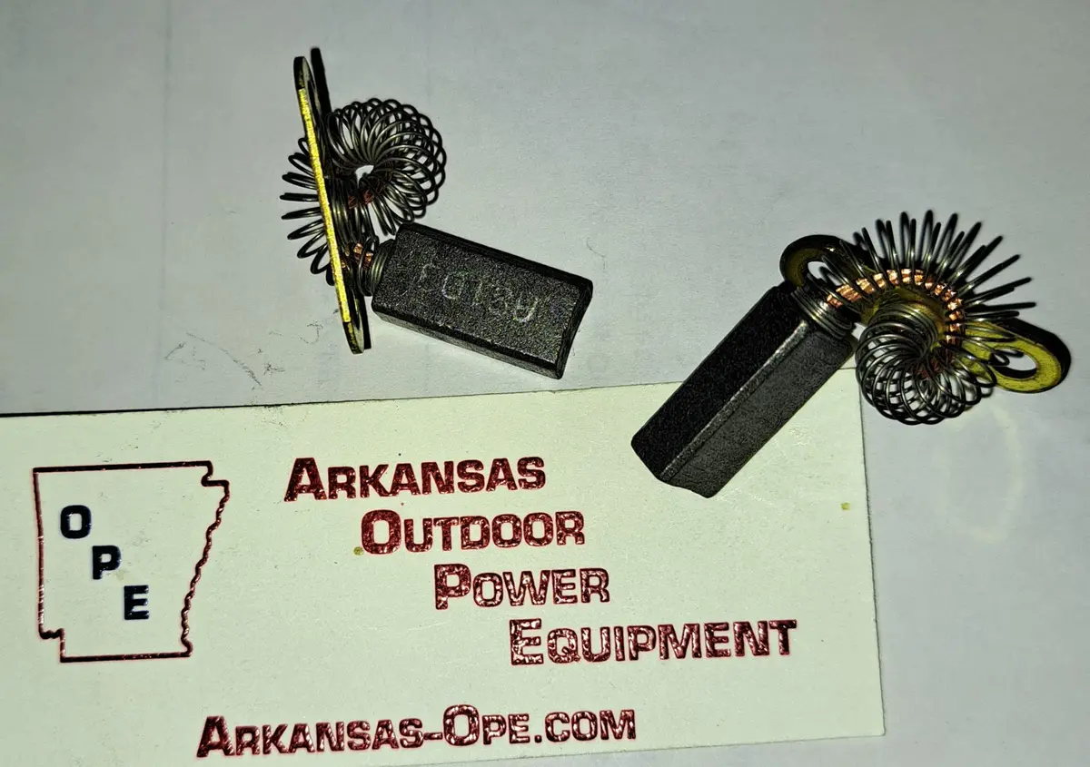 55536-000 Brush Assembly Winco 1