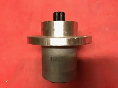 125981 Svc Fst Spindle Ki Replaces 605380 Big Dog/Hustler 1