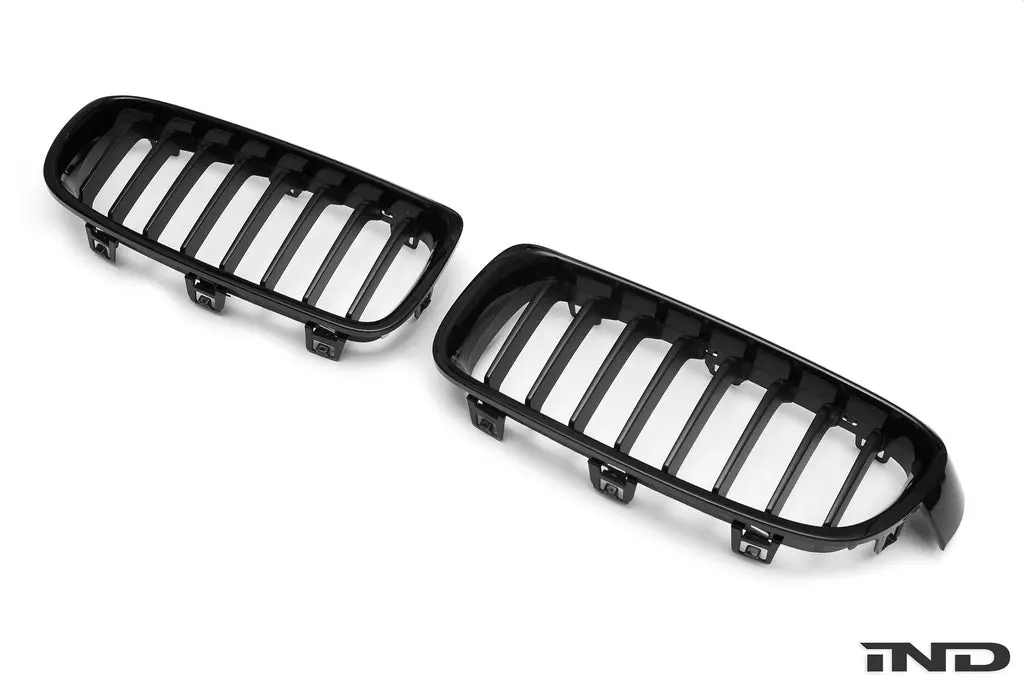 Ind F30 3-Series Painted Front Grille Set 1