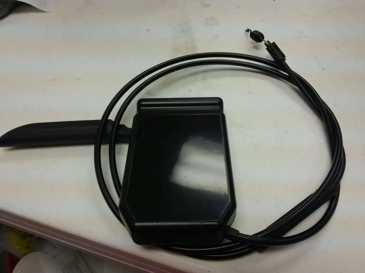 7103677Yp Control Box And Cable Brute Fm396/Wh3 1
