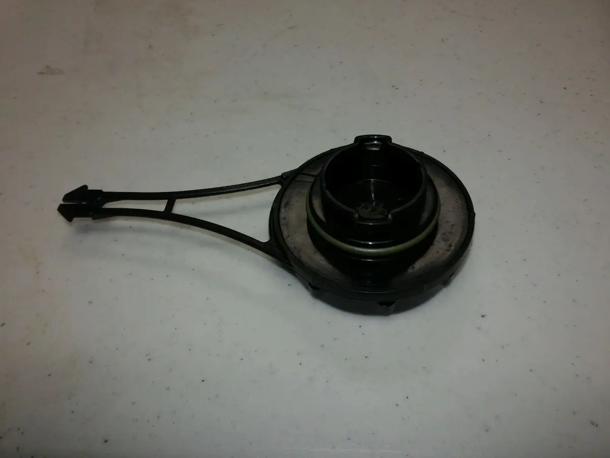 799585 Fuel Cap Briggs 1