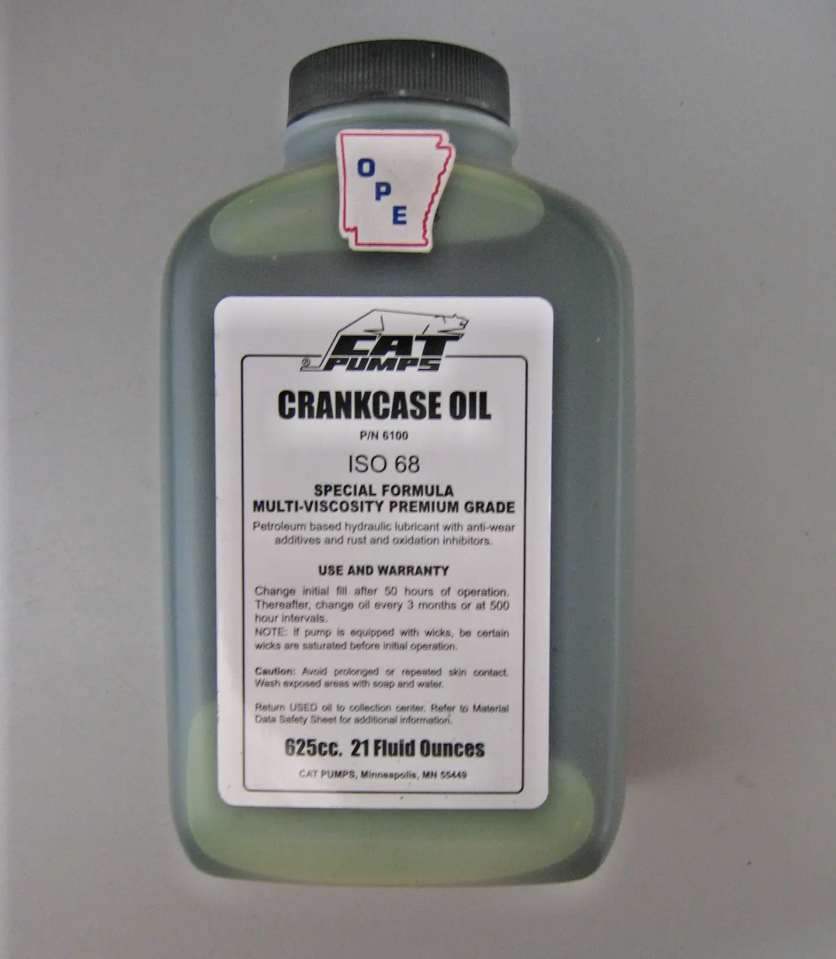 6100 Cat Pump Oil 21 Ounce Bottle 1