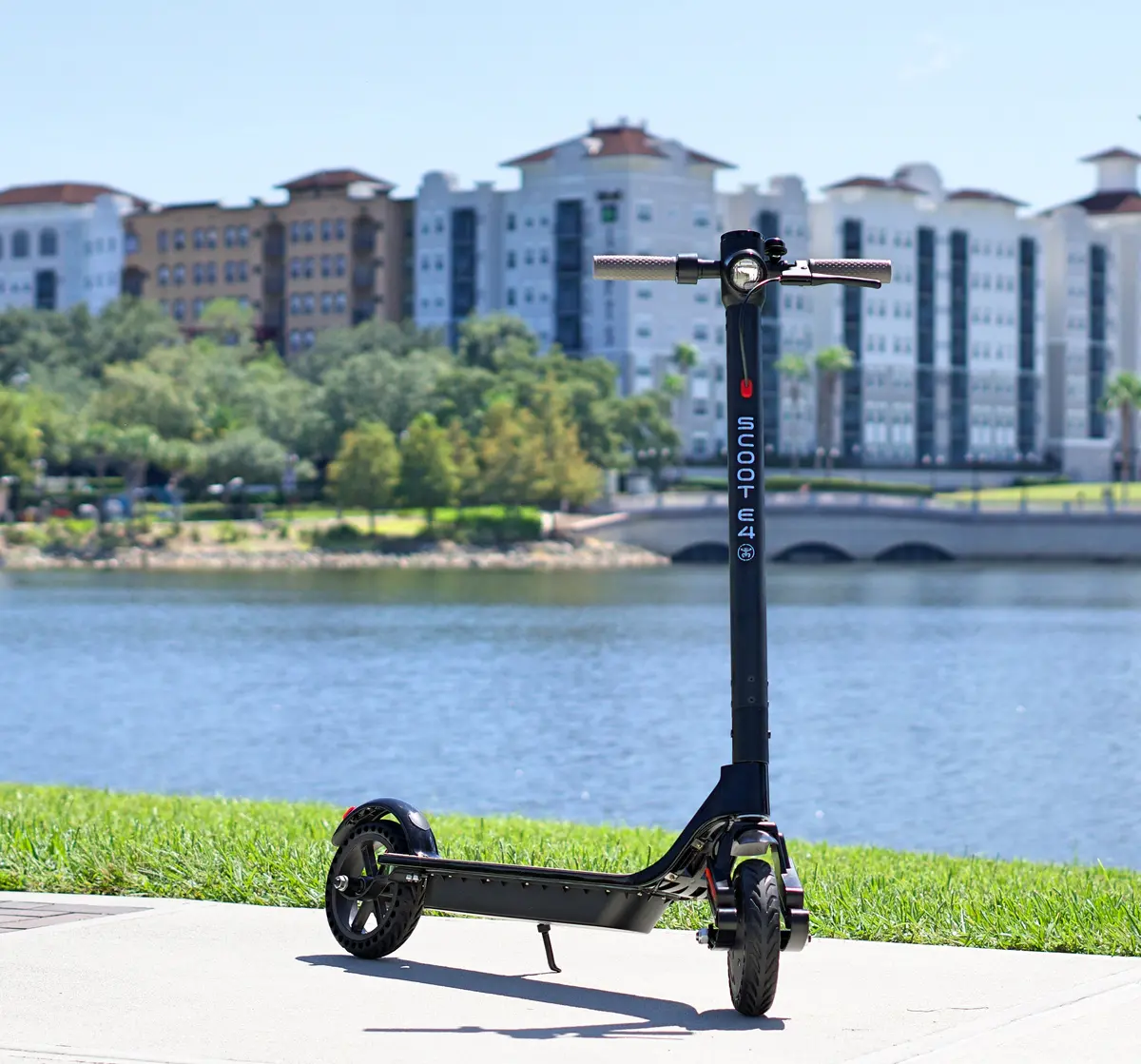 Scoot E4  Foldable Electric Scooter 1