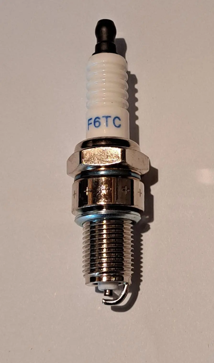 3000172 Spark Plug Yardmax 1