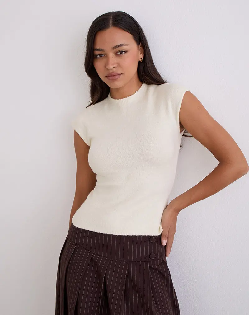 Hanuva Top In Knit Cream 1