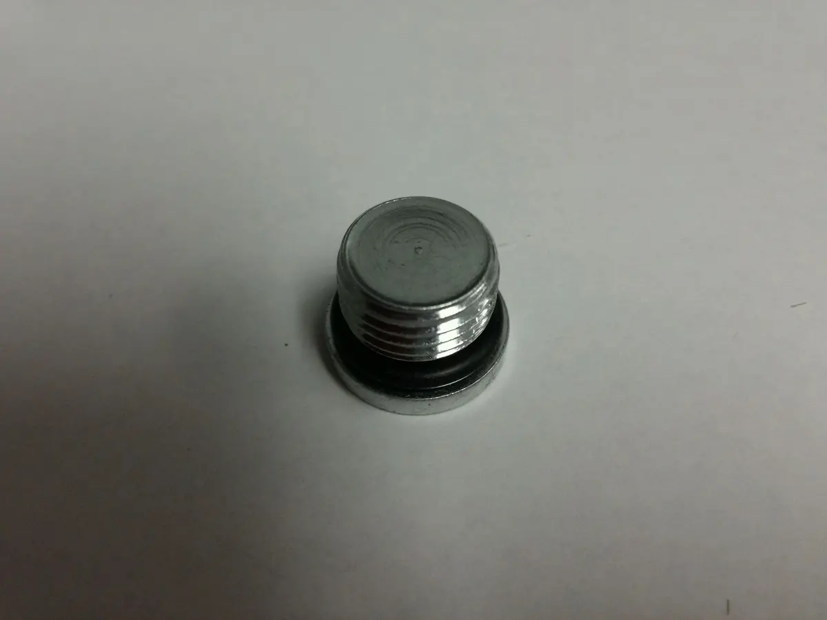 9005110-5600 Plug, Straight Thread 9/16-18 Hydrogear 1