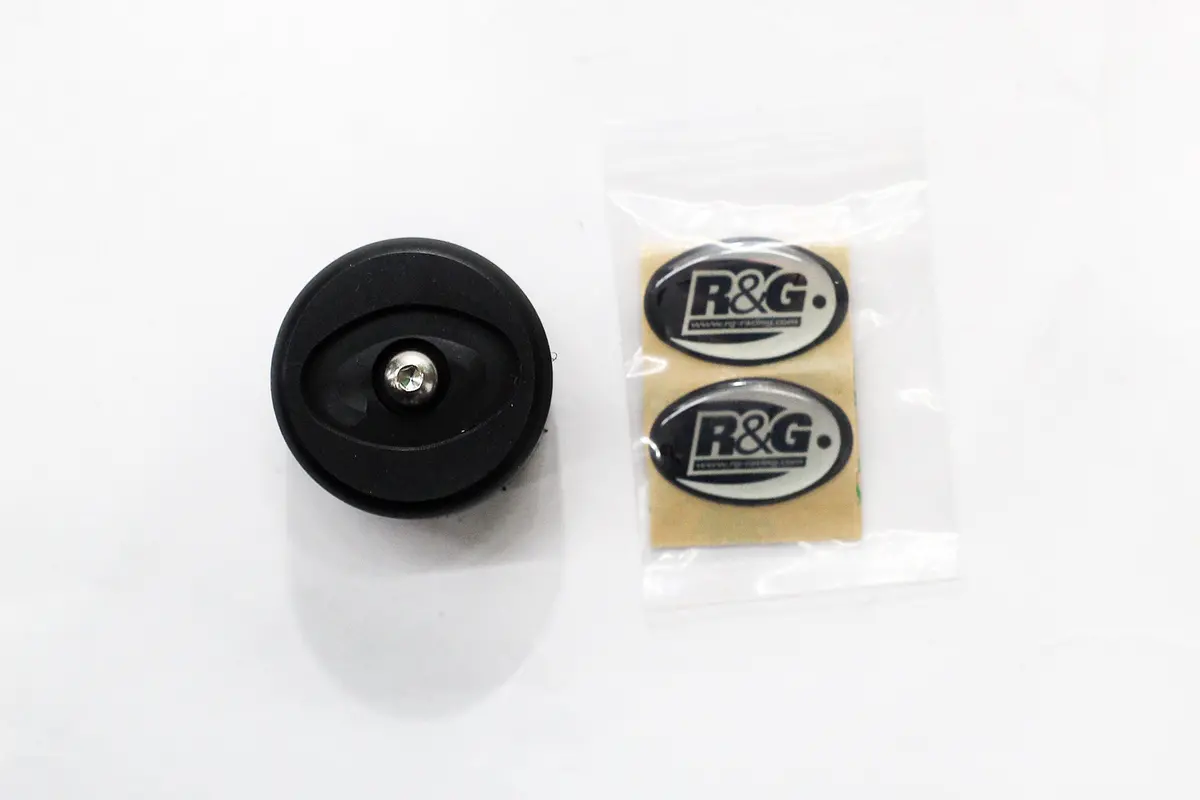 R&G Swingarm Pivot Plug Fits For Kawasaki Gtr1400 Model 1