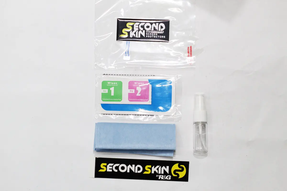 R&G Dashboard Screen Protector Kit Fits For Kawasaki Z650 ('17-'19) / Z900 ('17-'19) / Z250 ('19-) / Z400 ('19-) 1