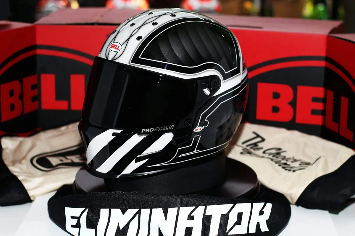Bell Helmet Eliminator (Outlaw Black/White) 1