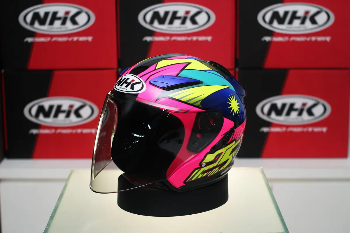 Nhk Helmet R1 V2.0 Azlan Shah (Pink Flo/Blue Glossy) 1