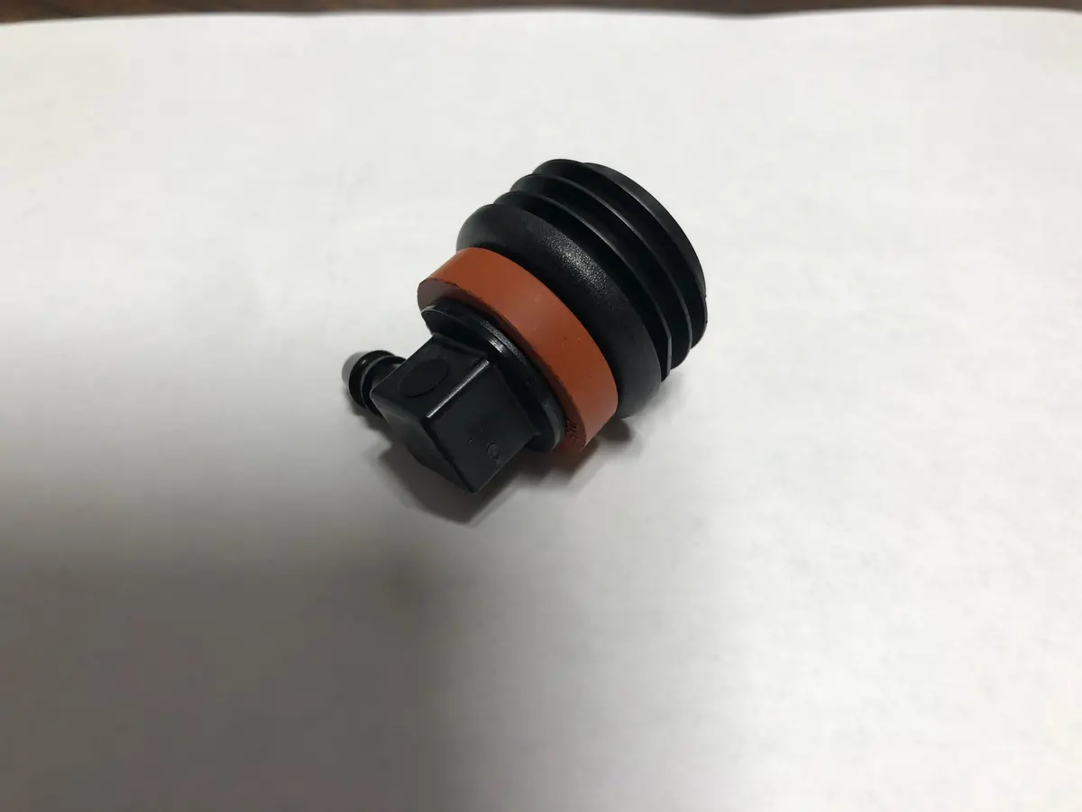 117118 Vent Fitting Assembly Big Dog W3 1