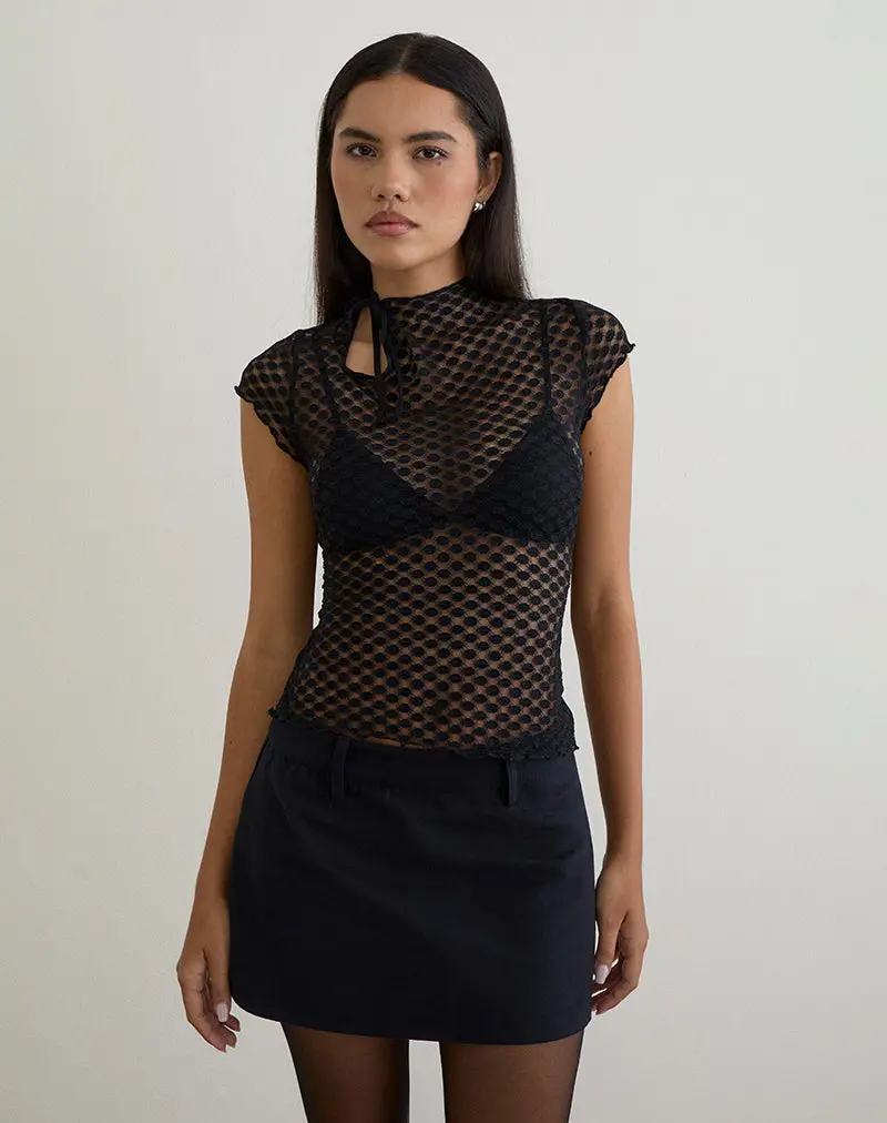 Jiwon Keyhole Top In Polka Lace Black 1