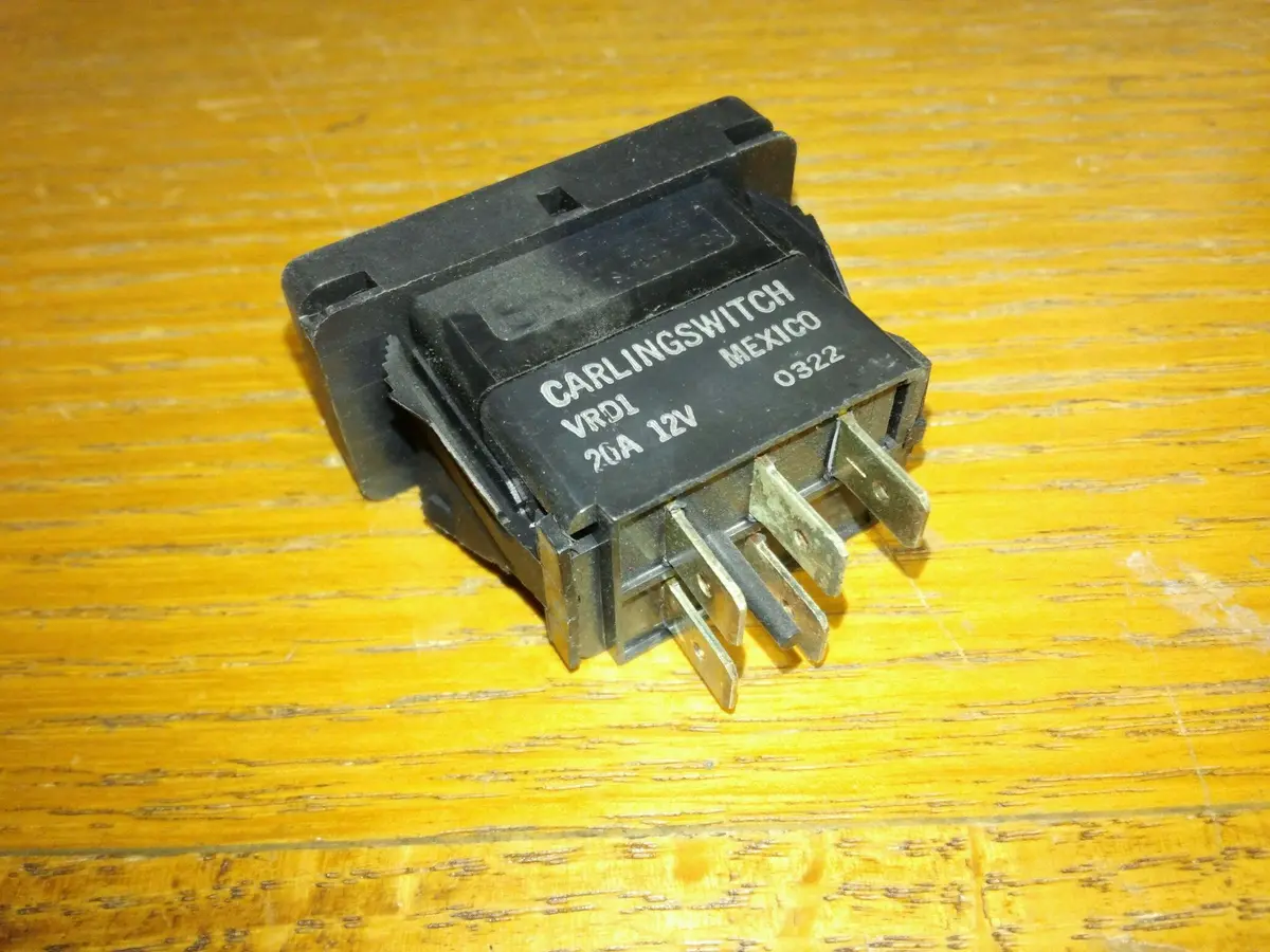 G075242 Rocker Switch Pramac 1