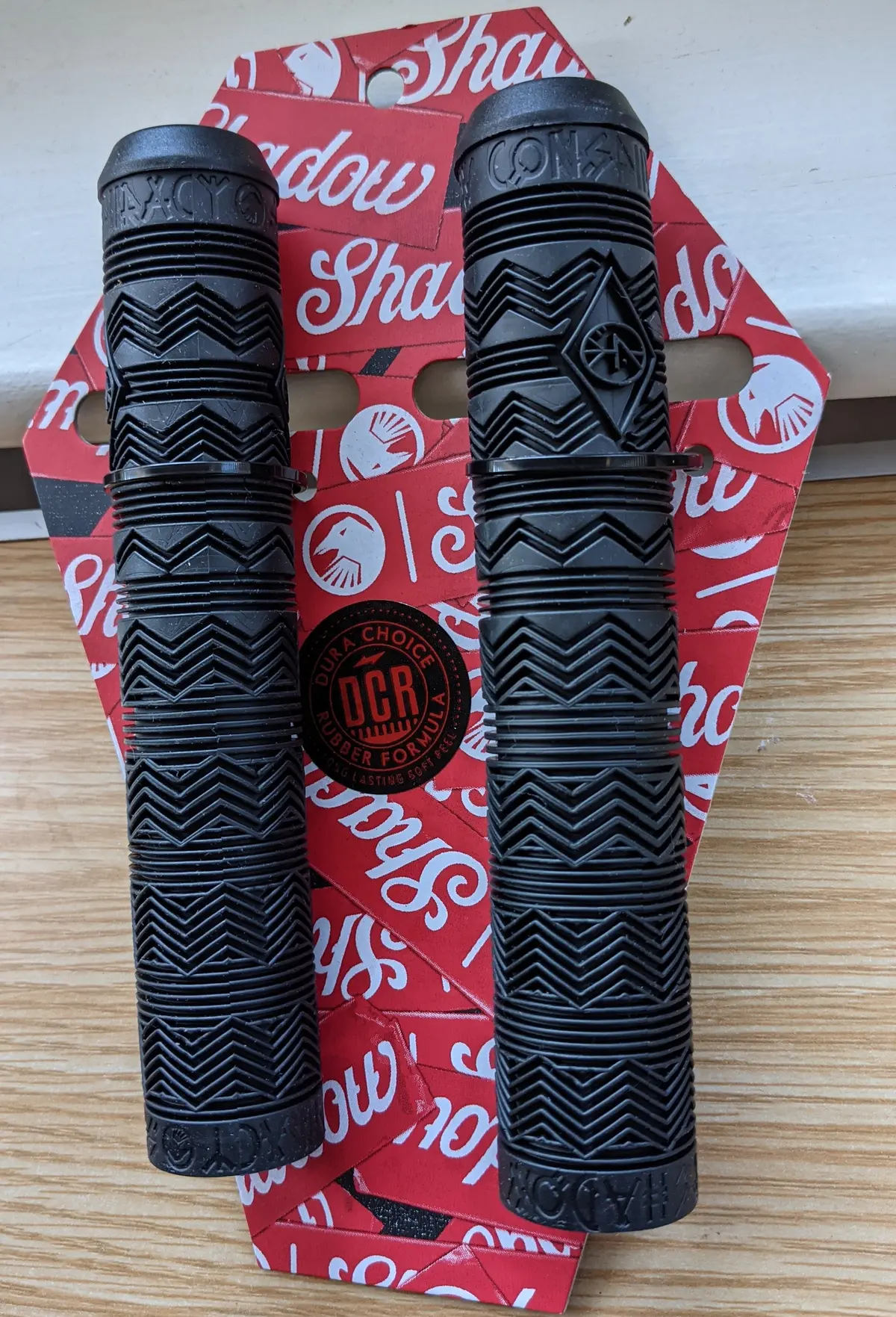 Shadow - Simone Barraco Gipsy Grips 1
