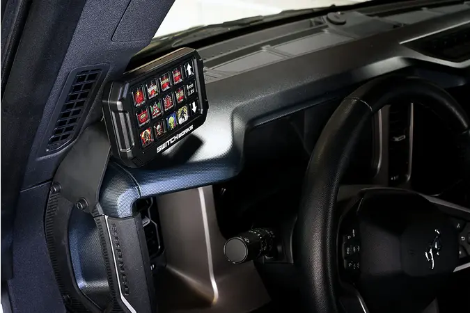 Alpha12 Digital Smart Switcher Ford Bronco With Mount | Ssv Works 1