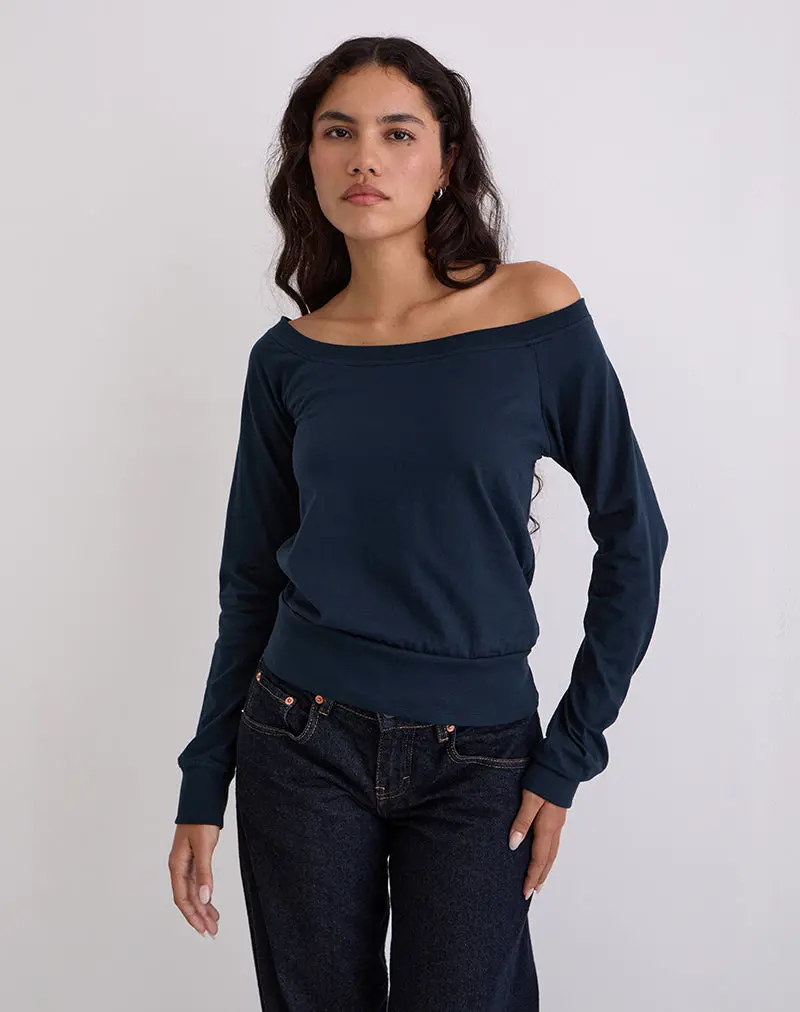 Yacin Slouchy Top In Navy 1