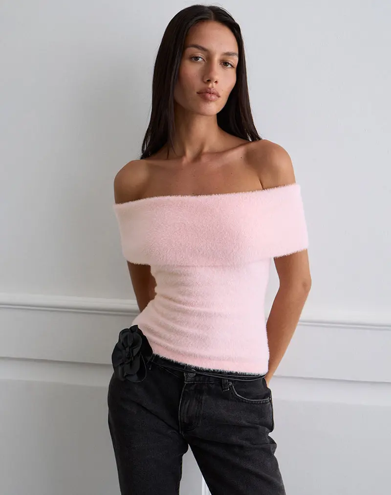 Yurian Off The Shoulder Top In Soft Pink 1